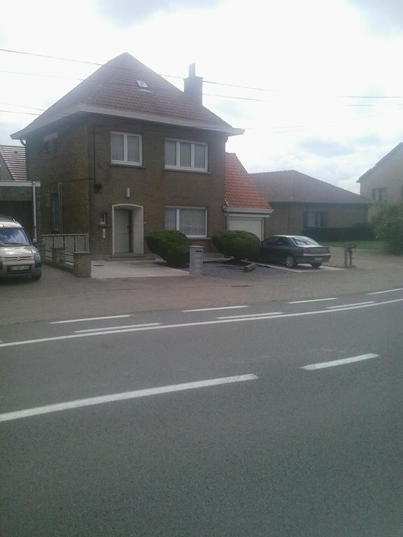 Guesthouse Sisa Veurne Exterior photo